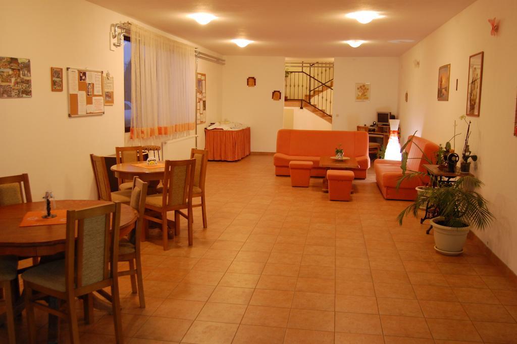 Guesthouse Panna Maria Меджугорье Экстерьер фото